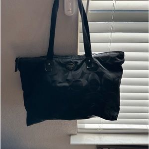 COACH SIGNATURE NYLON BLACK BAG